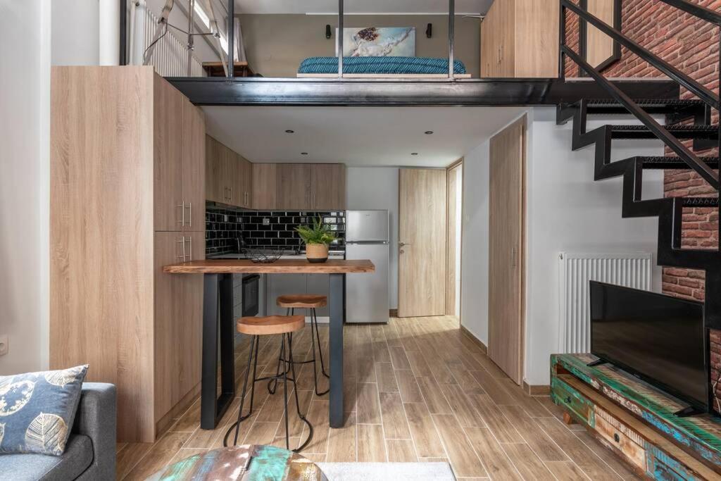 Apartament Industrial Loft Near Seaside W 200Mbps Saloniki Zewnętrze zdjęcie