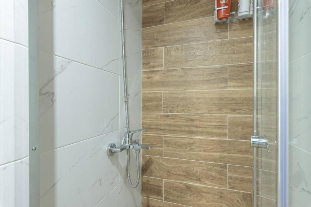 Apartament Industrial Loft Near Seaside W 200Mbps Saloniki Zewnętrze zdjęcie