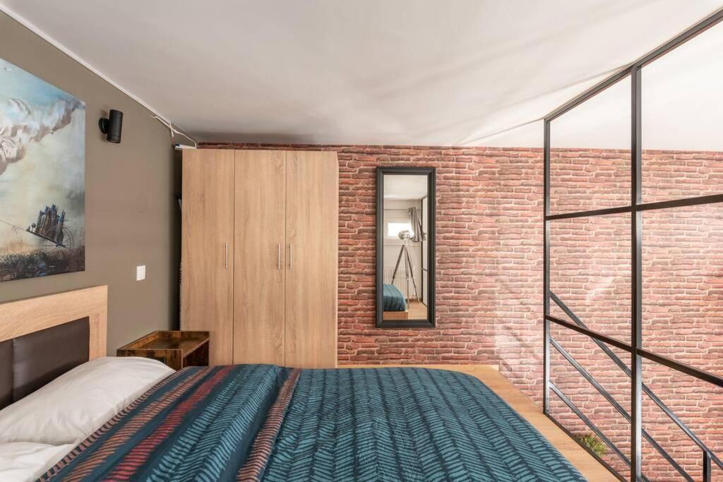 Apartament Industrial Loft Near Seaside W 200Mbps Saloniki Zewnętrze zdjęcie
